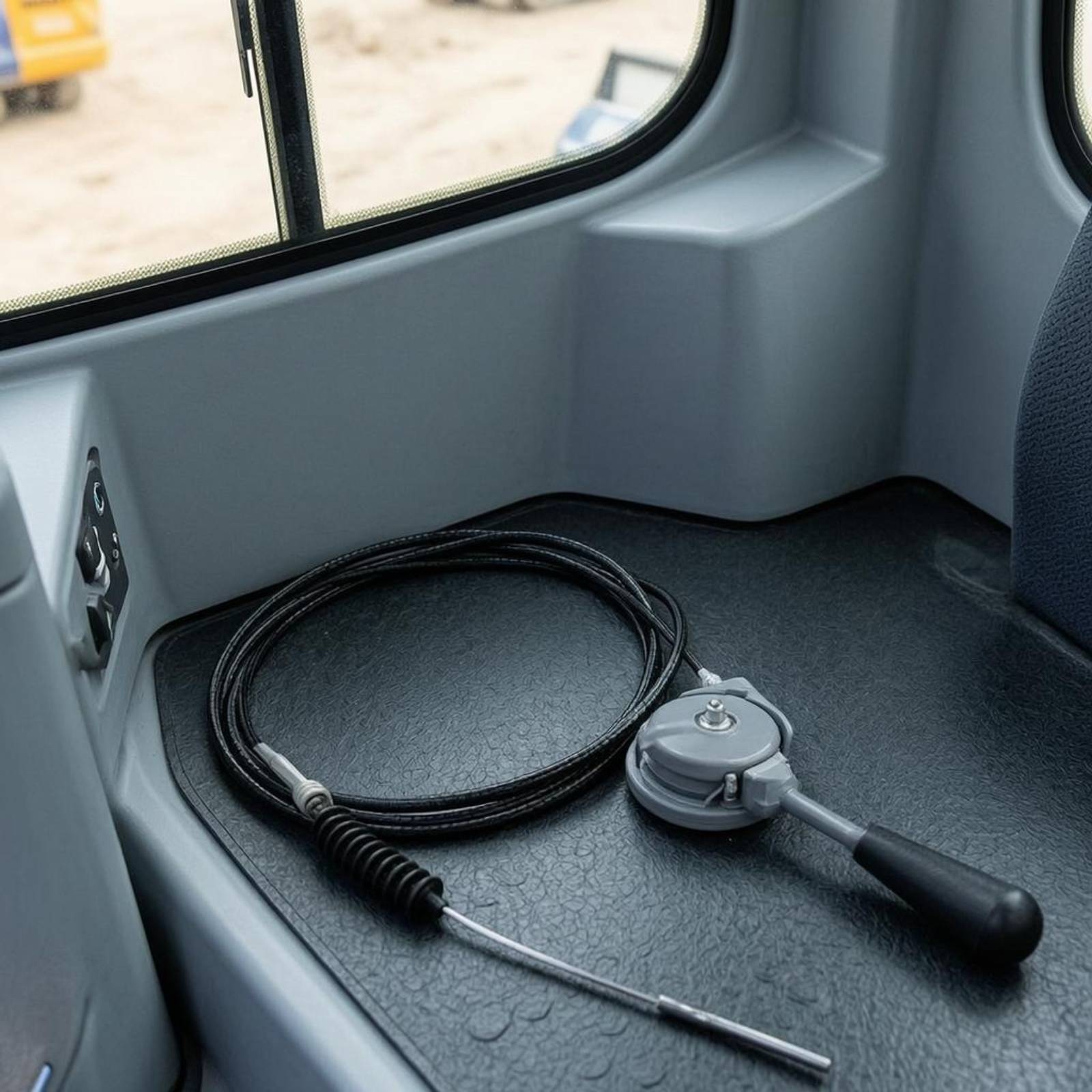 Excavator Throttle Cable Long- - огляд і ціна Heavy Equipment Handling