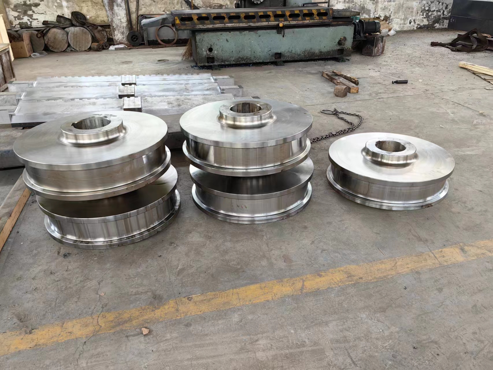 Heavy Load Crane Wheel for Min - огляд і ціна Heavy Equipment In Mining